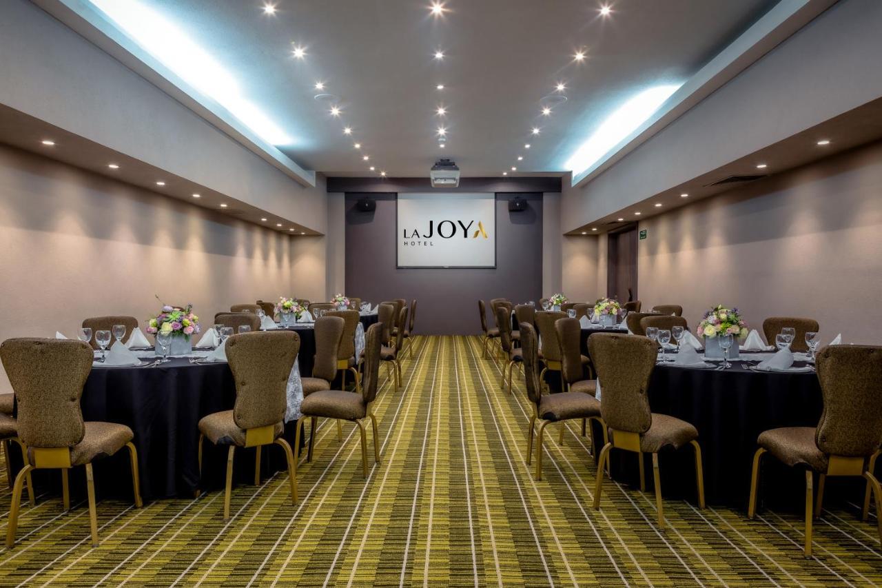 Hotel La Joya Pachuca Zewnętrze zdjęcie The ballroom